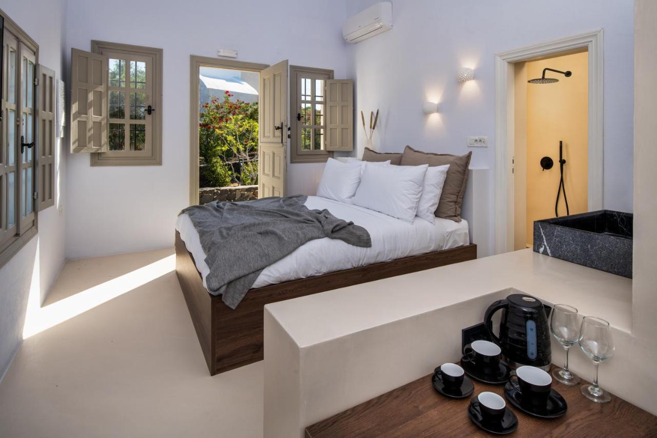 Azanti Suites - Adults Only Megalochori  Eksteriør billede