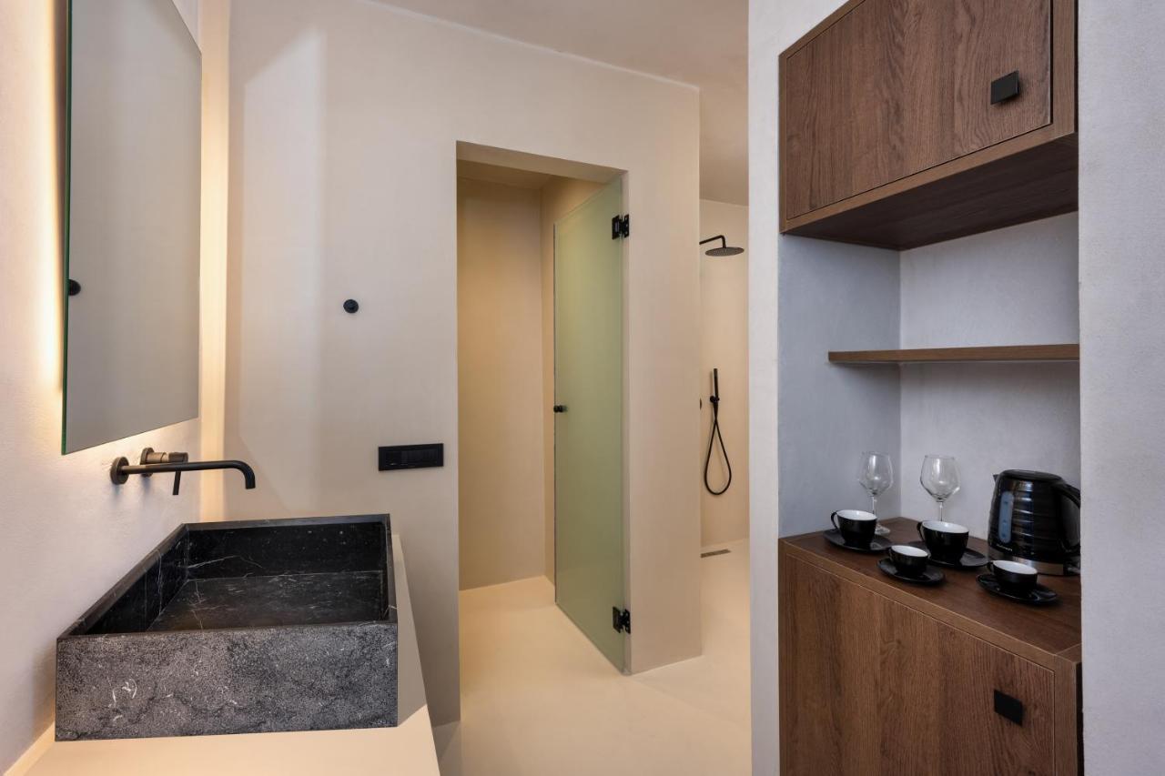 Azanti Suites - Adults Only Megalochori  Eksteriør billede