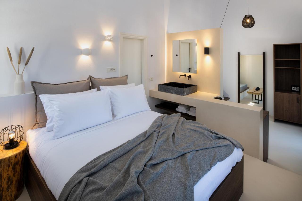Azanti Suites - Adults Only Megalochori  Eksteriør billede